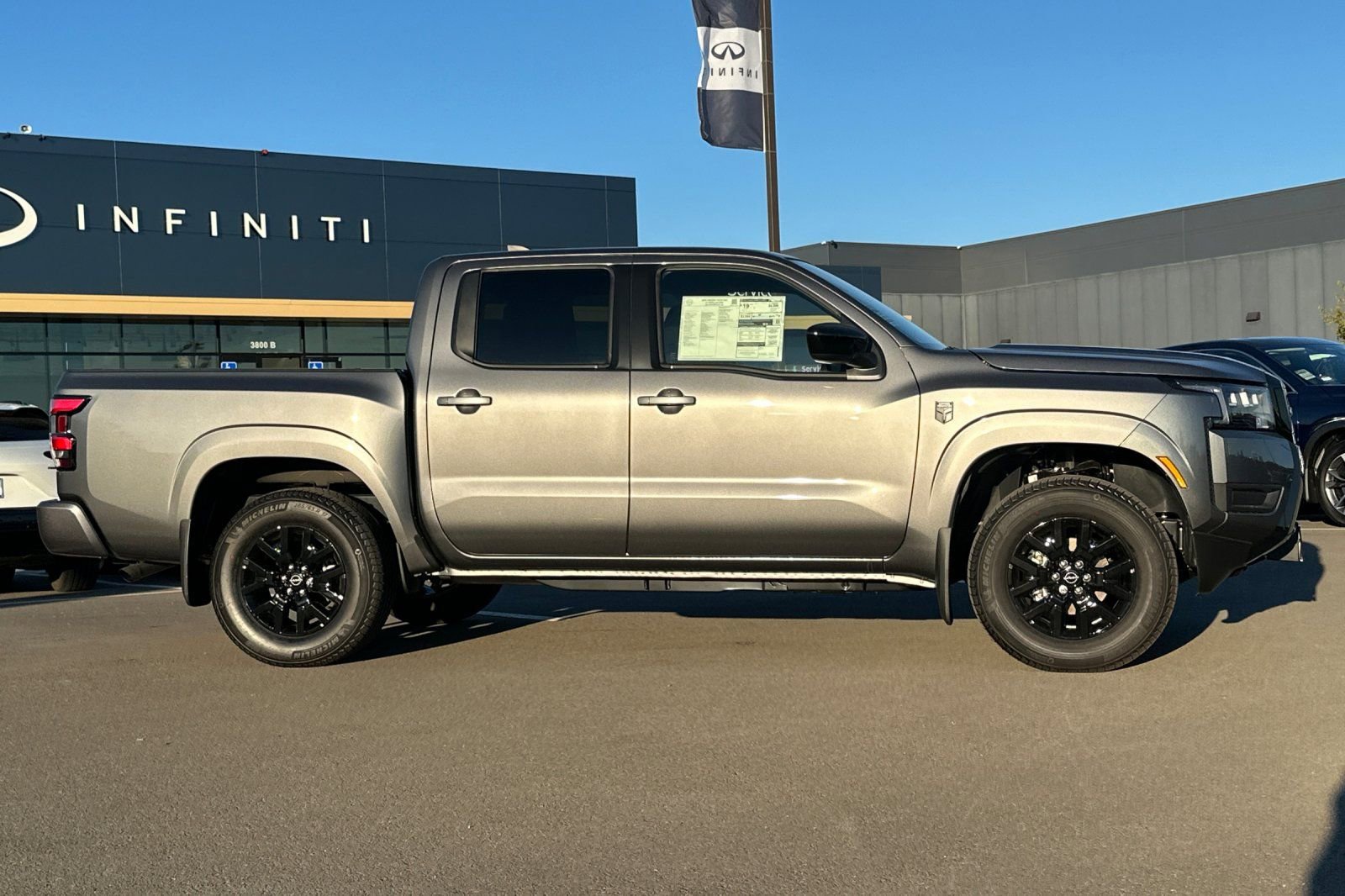 New 2026 Nissan Frontier SV w/ Tow Package image 3