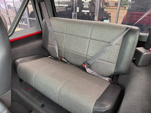 Used 1999 Jeep Wrangler Sport image 15