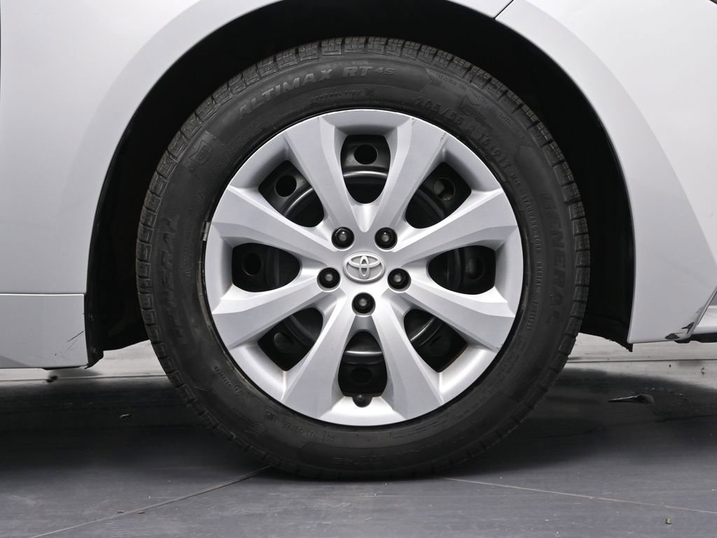 Used 2023 Toyota Corolla LE image 44