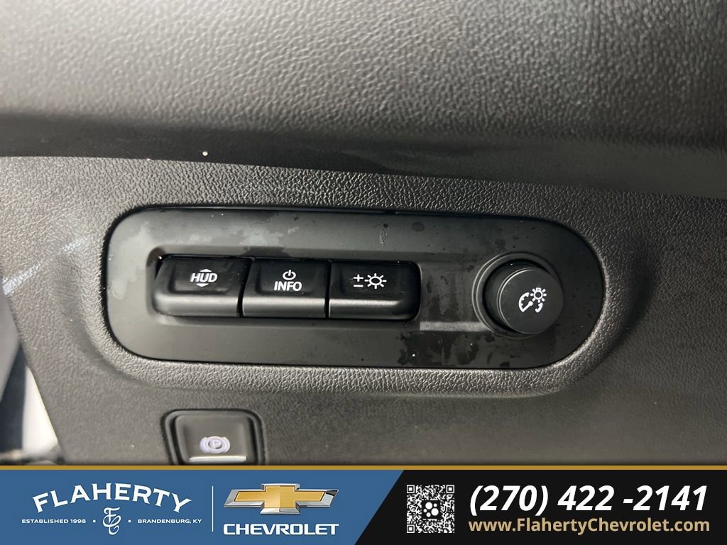 Used 2024 GMC Terrain AT4 w/ Tech Package image 24