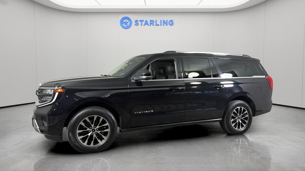 Used 2025 Ford Expedition Max Platinum AWD/4WD image 3