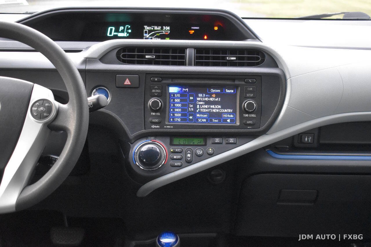 Used 2012 Toyota Prius C Three FWD image 23