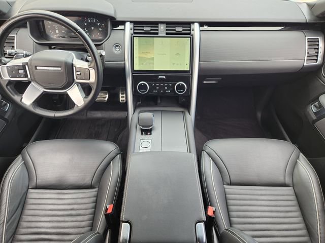 Used 2023 Land Rover Discovery HSE R-Dynamic AWD/4WD image 24