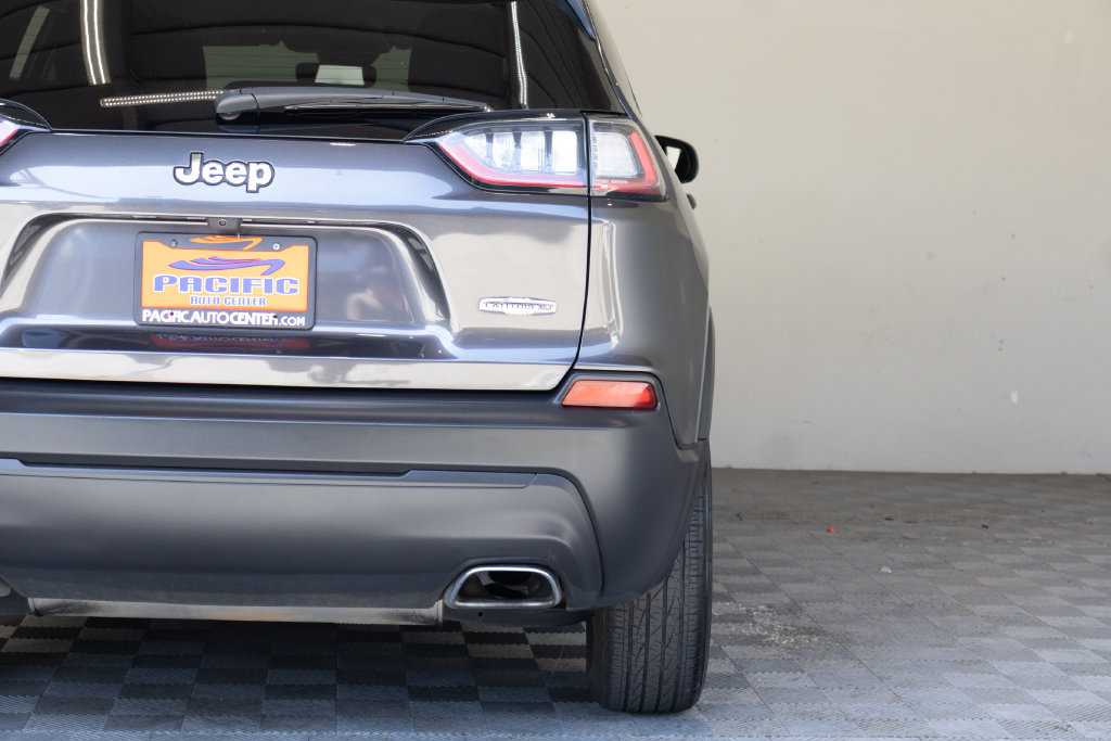 Used 2022 Jeep Cherokee Latitude Lux AWD/4WD image 13
