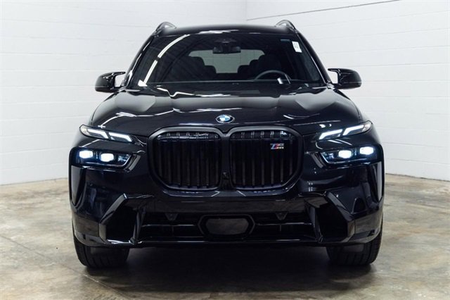 New 2026 BMW X7 M60i image 8