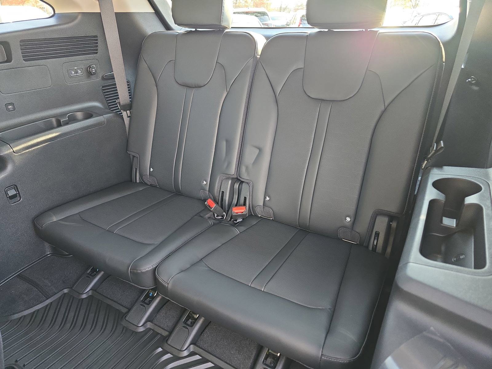 New 2026 Kia Sorento EX w/ EX Premium Package FWD image 15