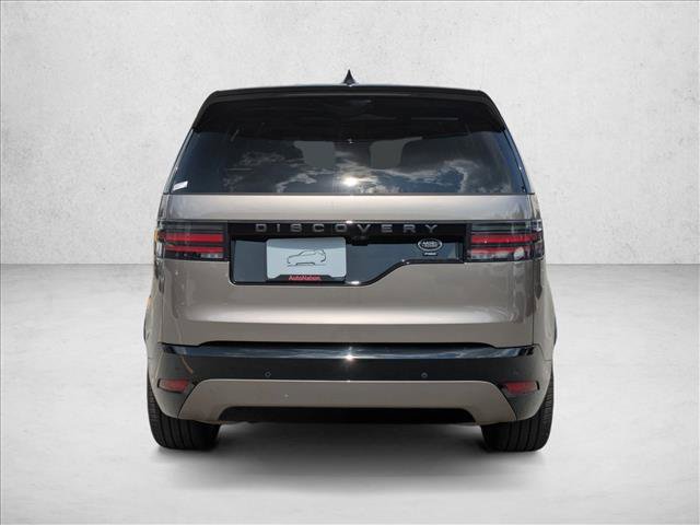 Used 2021 Land Rover Discovery HSE R-Dynamic AWD/4WD image 7