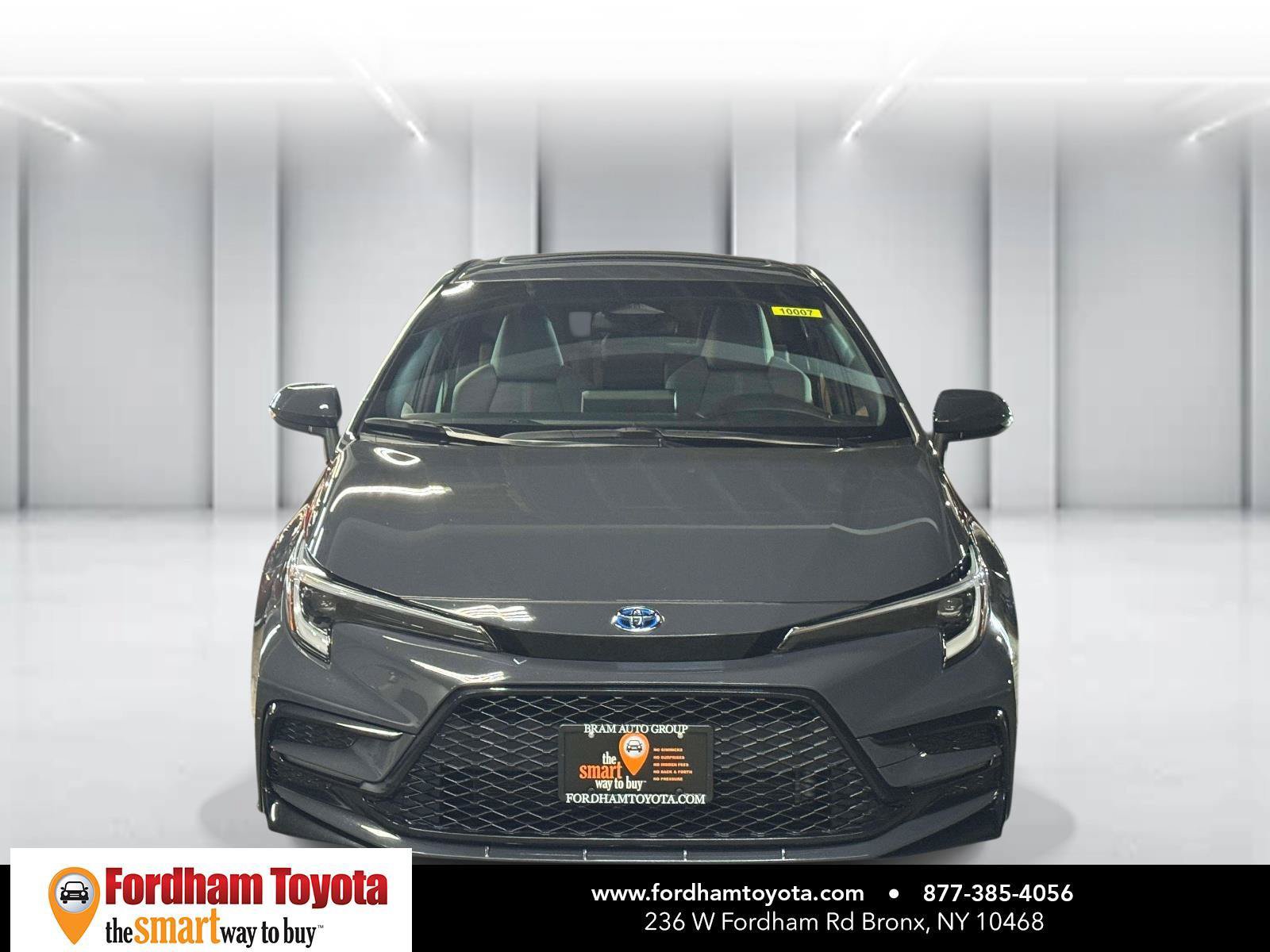Used 2024 Toyota Corolla SE w/ SE Package AWD/4WD image 2