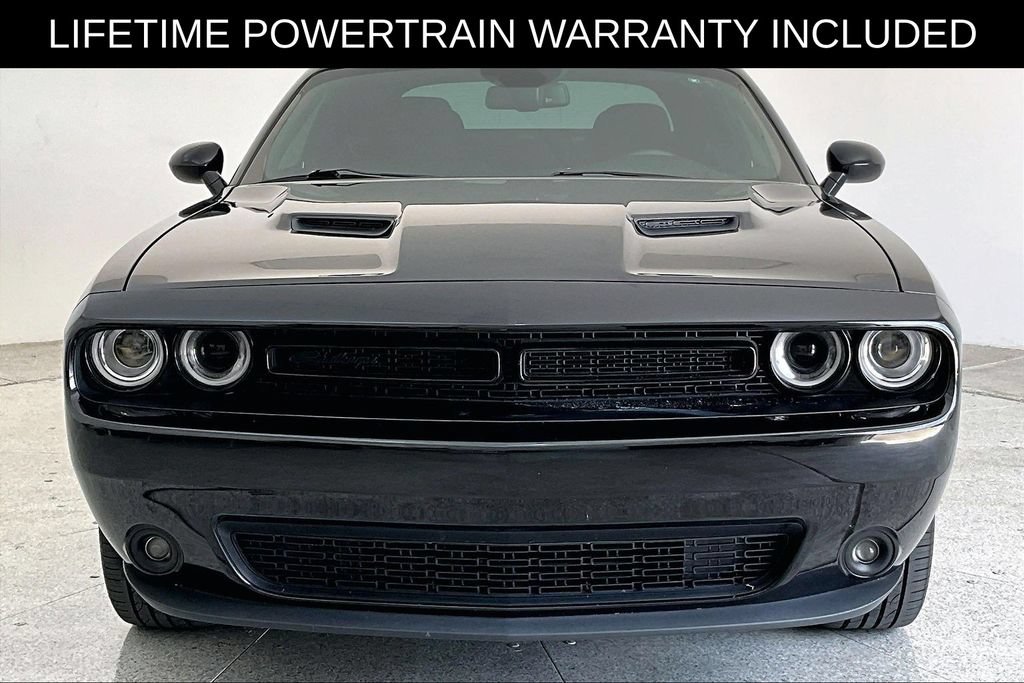 Used 2023 Dodge Challenger SXT w/ Blacktop Package RWD image 4