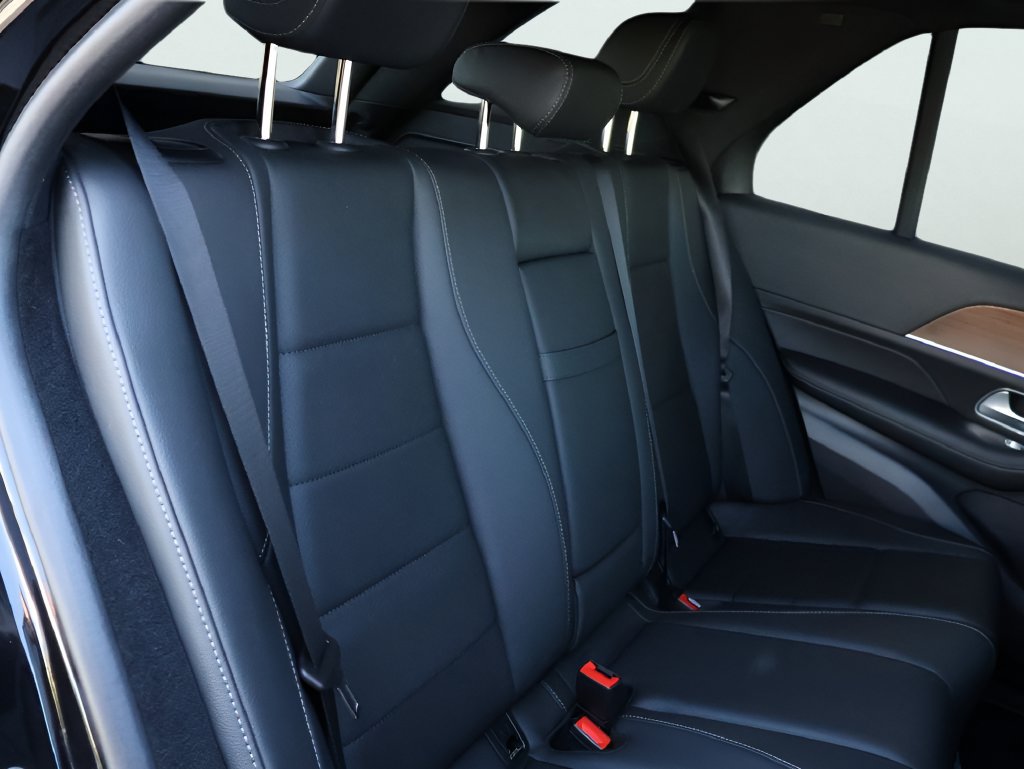 Certified 2025 Mercedes-Benz GLE 350 4MATIC image 14