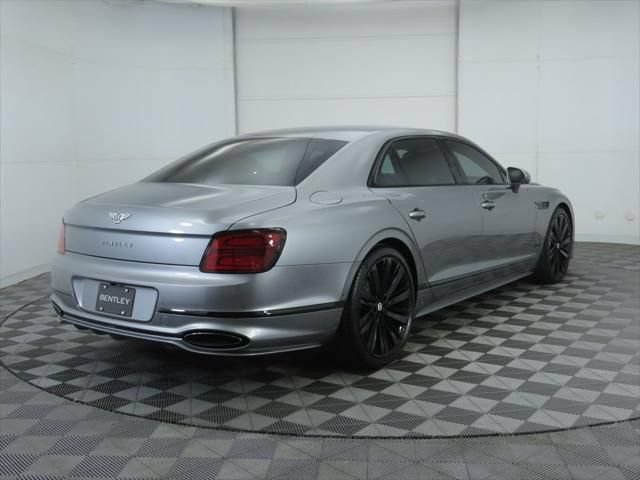 Used 2025 Bentley Flying Spur Plug-In Hybrid AWD/4WD image 5