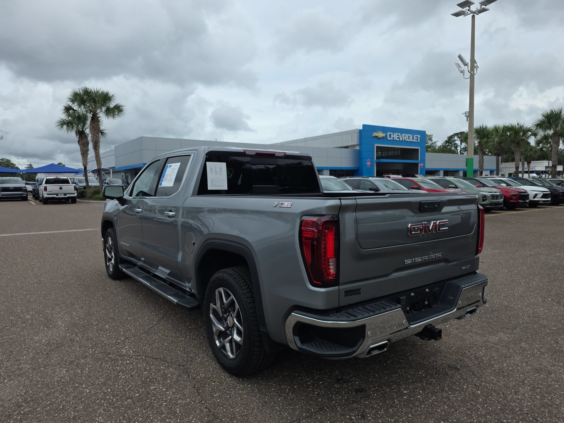 Used 2024 GMC Sierra 1500 SLT w/ SLT Premium Package AWD/4WD image 14