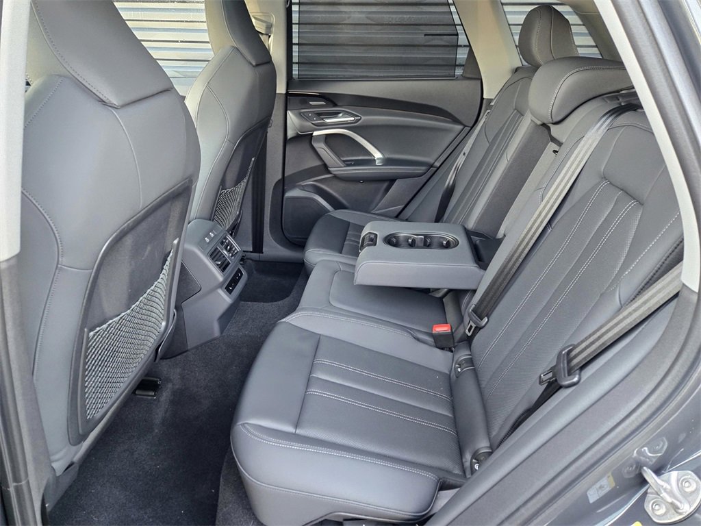 New 2025 Audi Q5 Prestige image 10