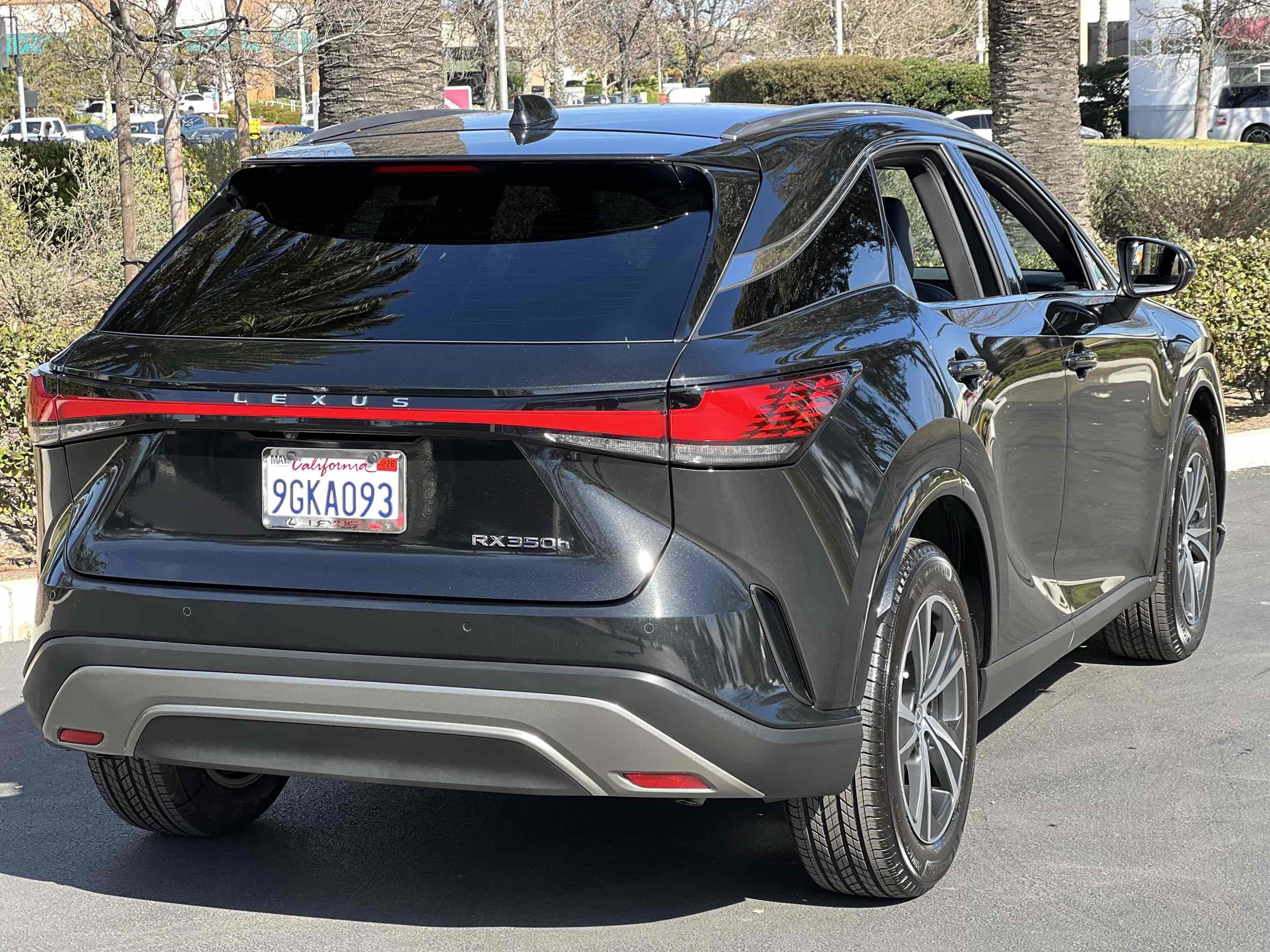 Used 2023 Lexus RX 350 w/ Cold Area Package image 20