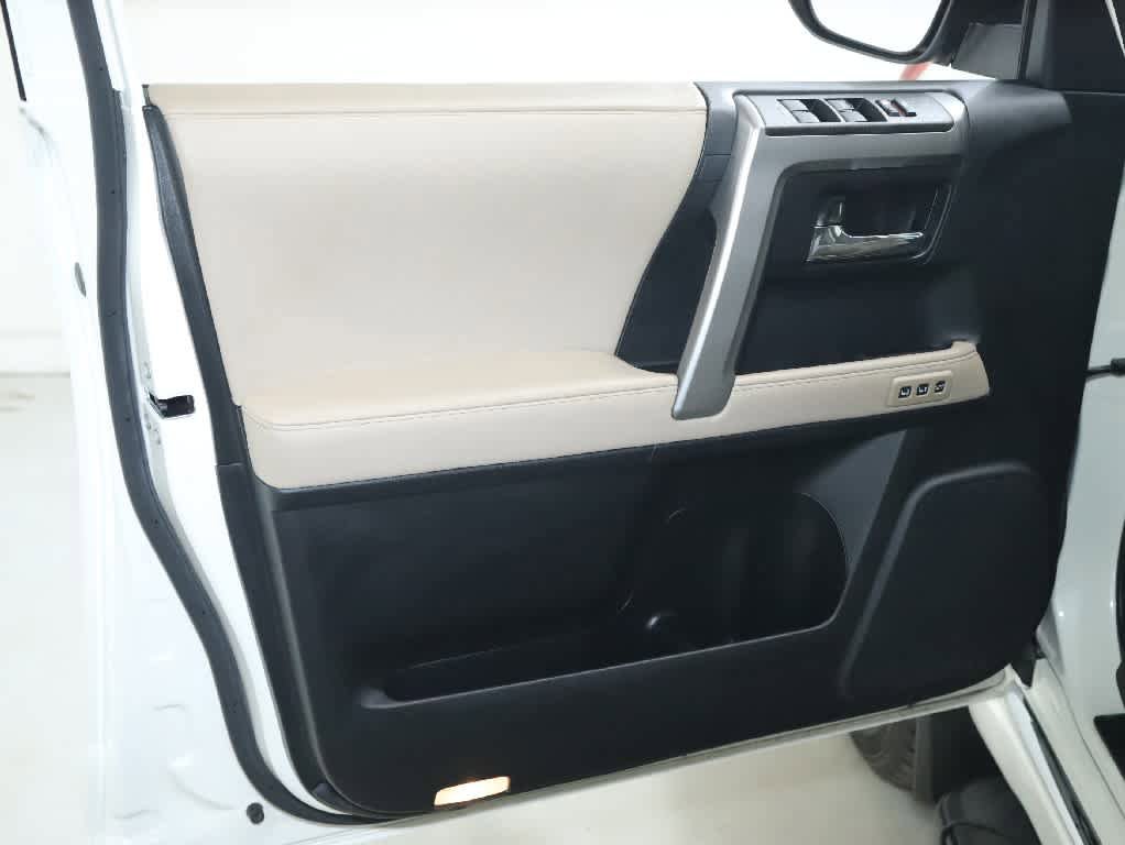 Certified 2023 Toyota 4Runner Limited AWD/4WD image 15