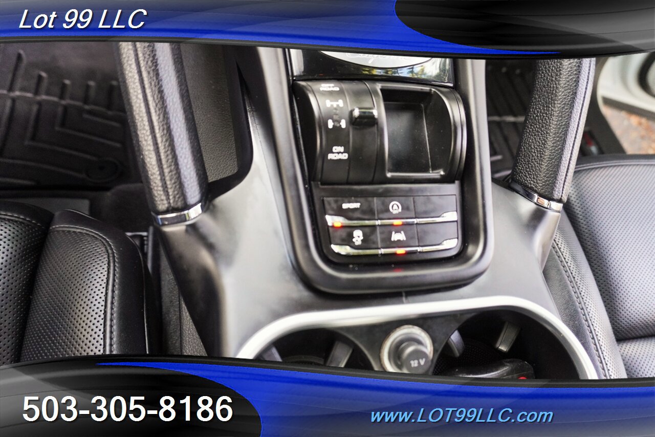Used 2017 Porsche Cayenne Platinum Edition image 23