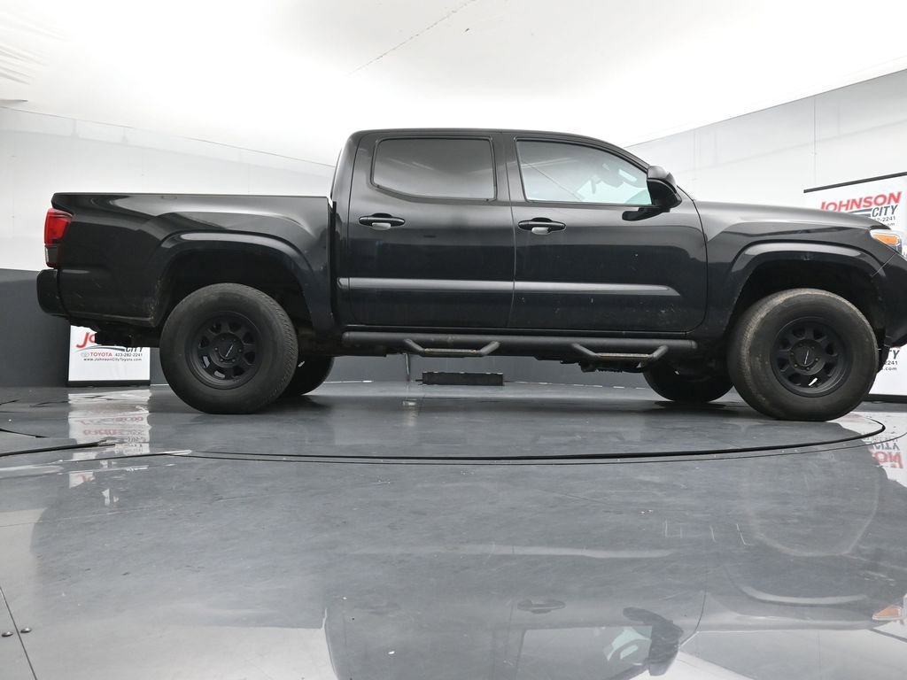 Used 2023 Toyota Tacoma SR AWD/4WD image 24