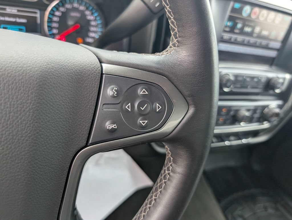 Used 2018 Chevrolet Silverado 1500 LT w/ All Star Edition AWD/4WD image 18
