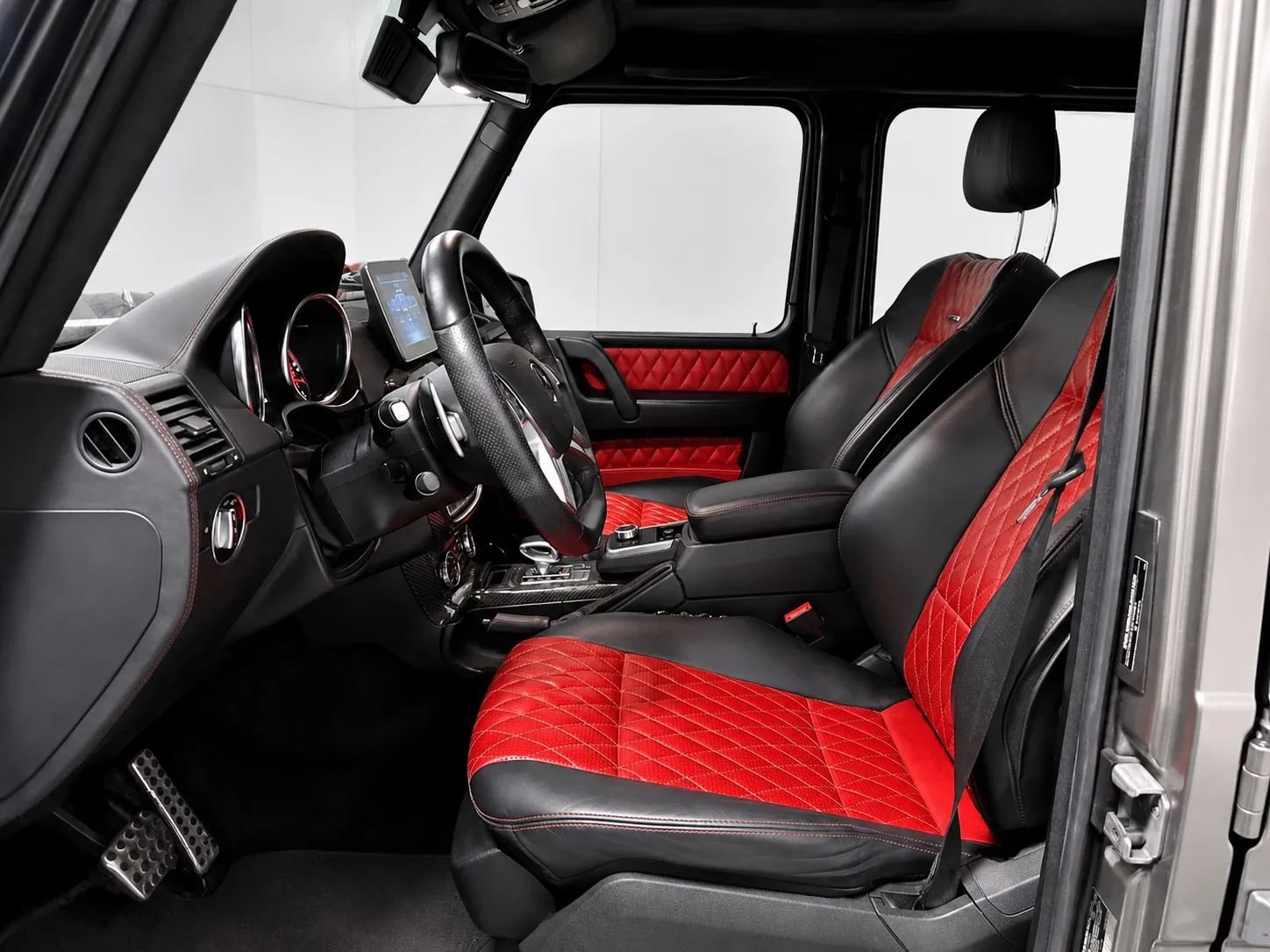 Used 2018 Mercedes-Benz G 65 AMG 4MATIC image 8