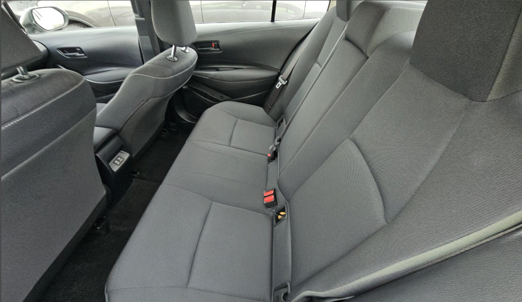 Used 2024 Toyota Corolla LE FWD image 10