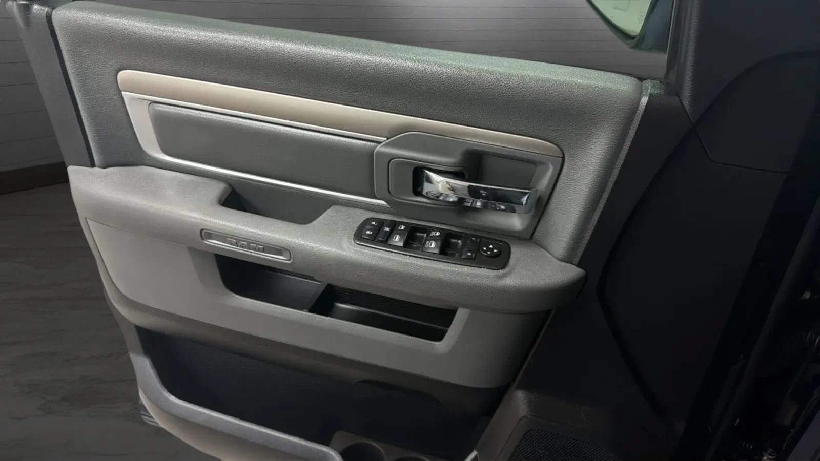 Used 2015 RAM 1500 Big Horn AWD/4WD image 16