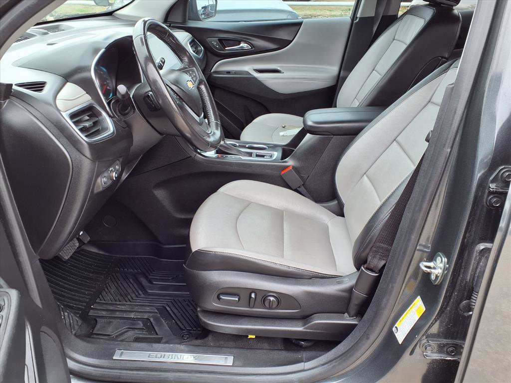 Used 2018 Chevrolet Equinox Premier FWD image 21