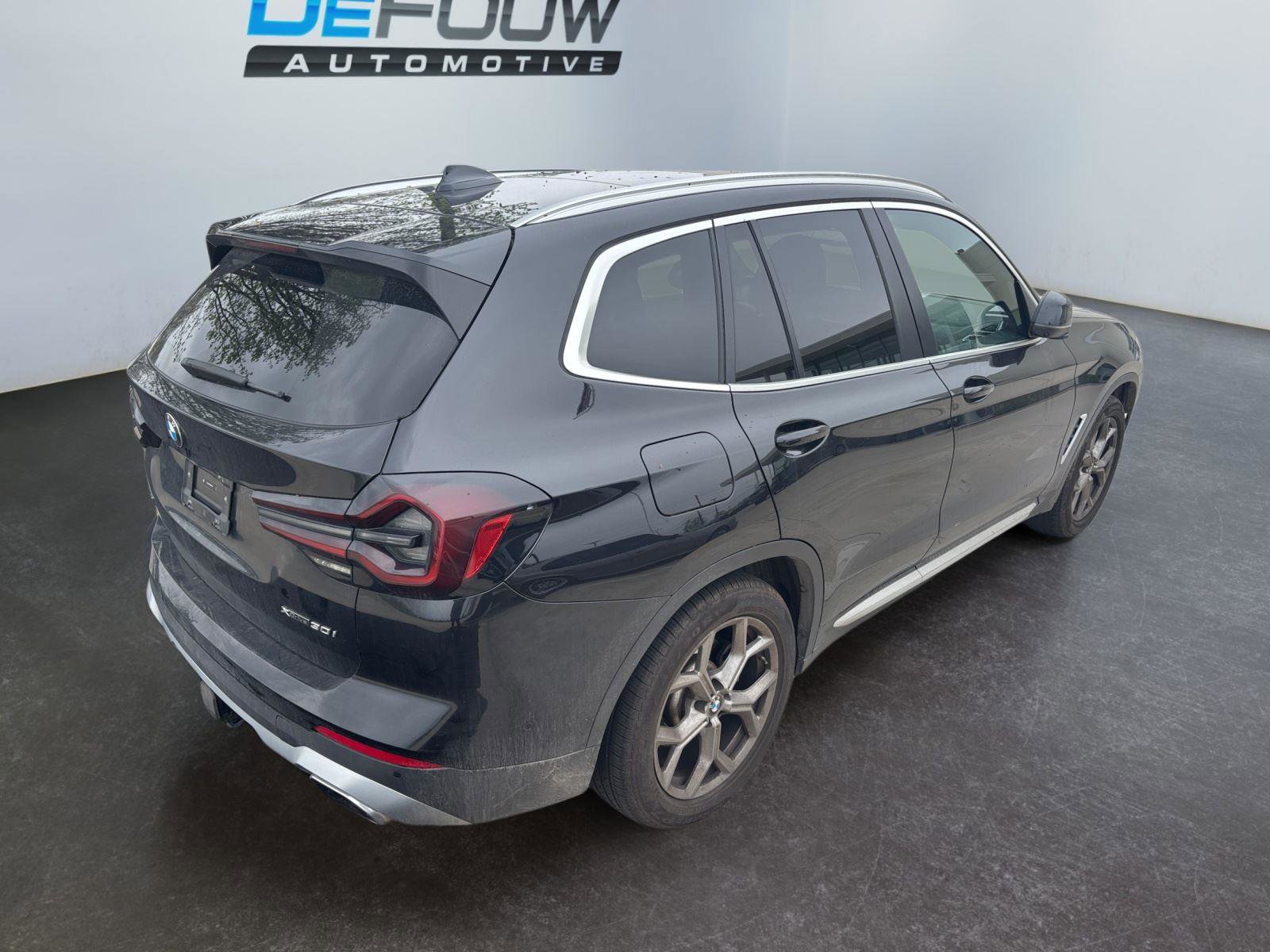 Certified 2024 BMW X3 xDrive30i w/ Premium Package AWD/4WD image 5