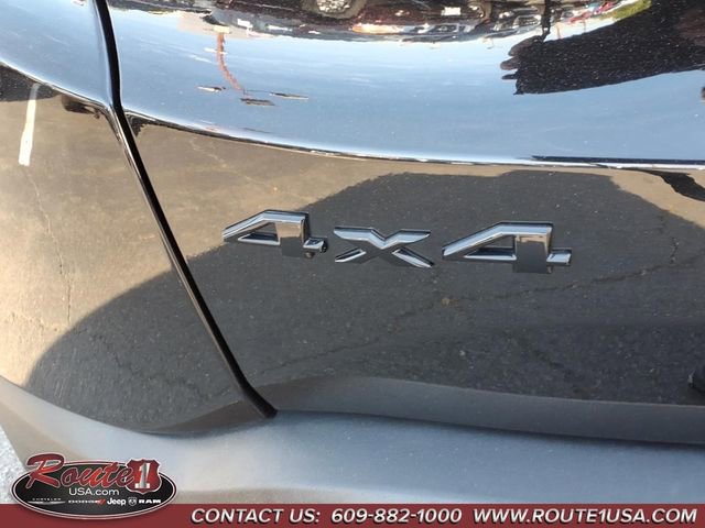 Used 2023 Jeep Renegade Trailhawk AWD/4WD image 19