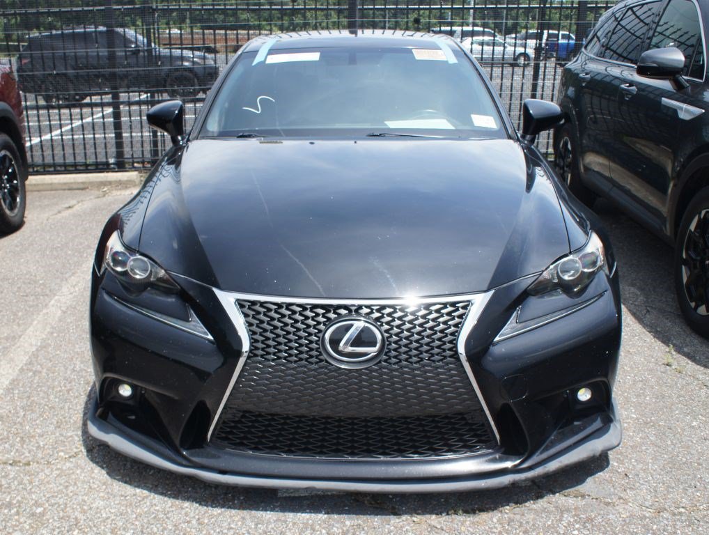 Used 2016 Lexus IS 200t w/ F Sport Package RWD image 2