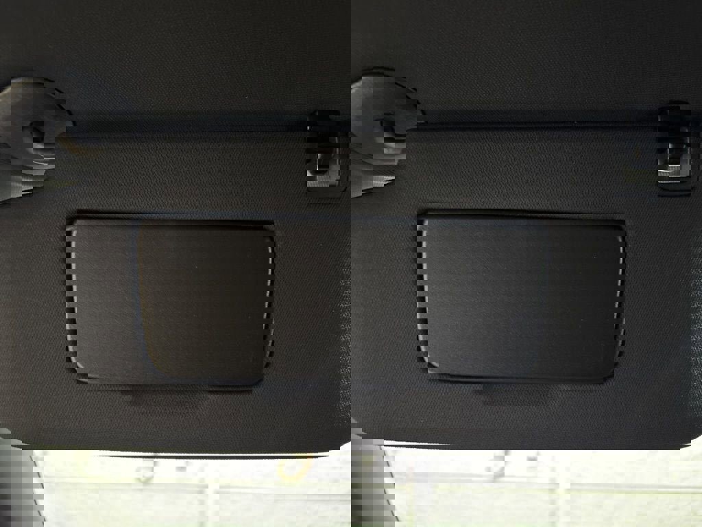 New 2026 Chevrolet Equinox RS w/ Convenience Package III AWD/4WD image 18