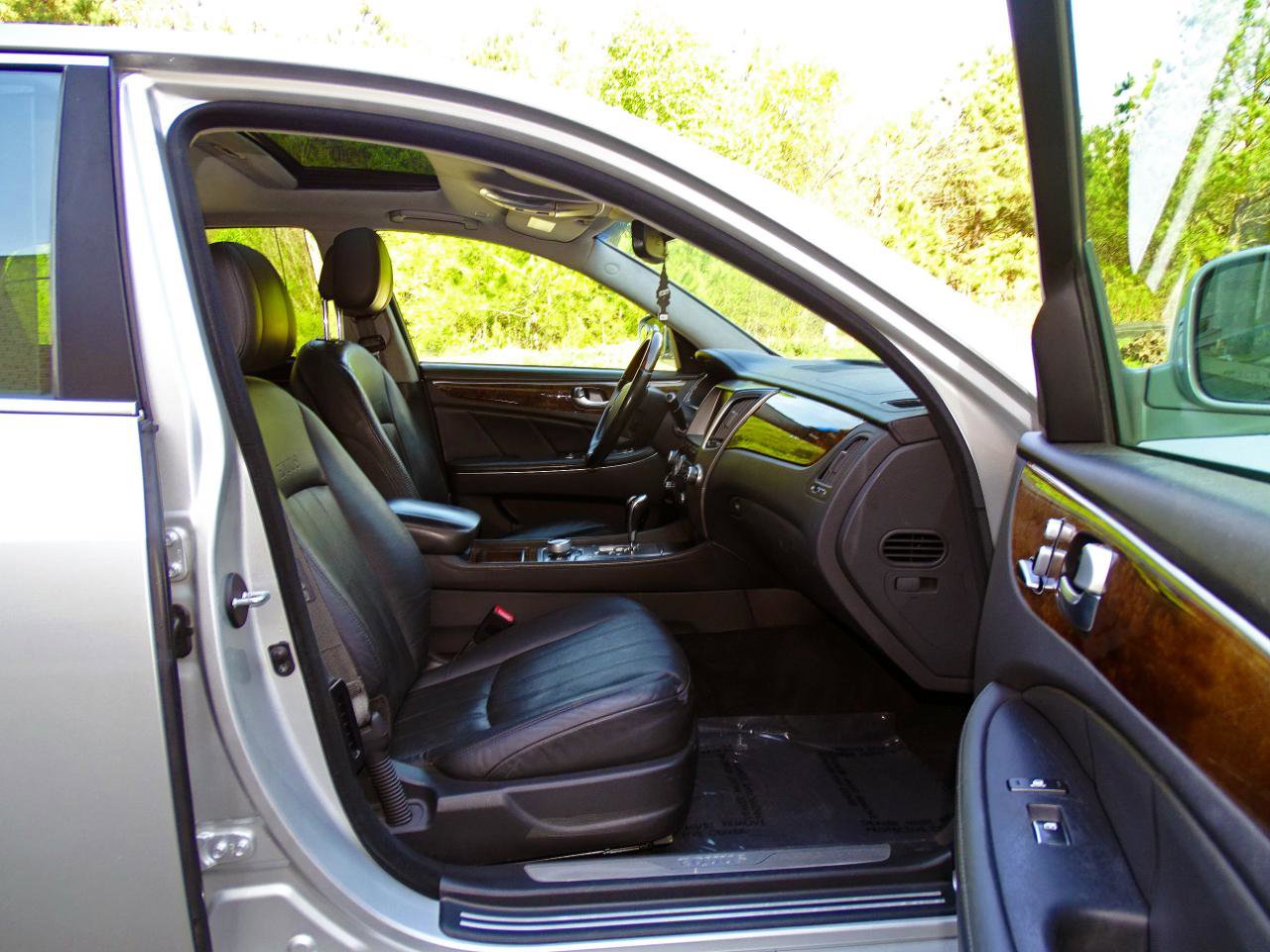 Used 2011 Hyundai Equus Ultimate image 23