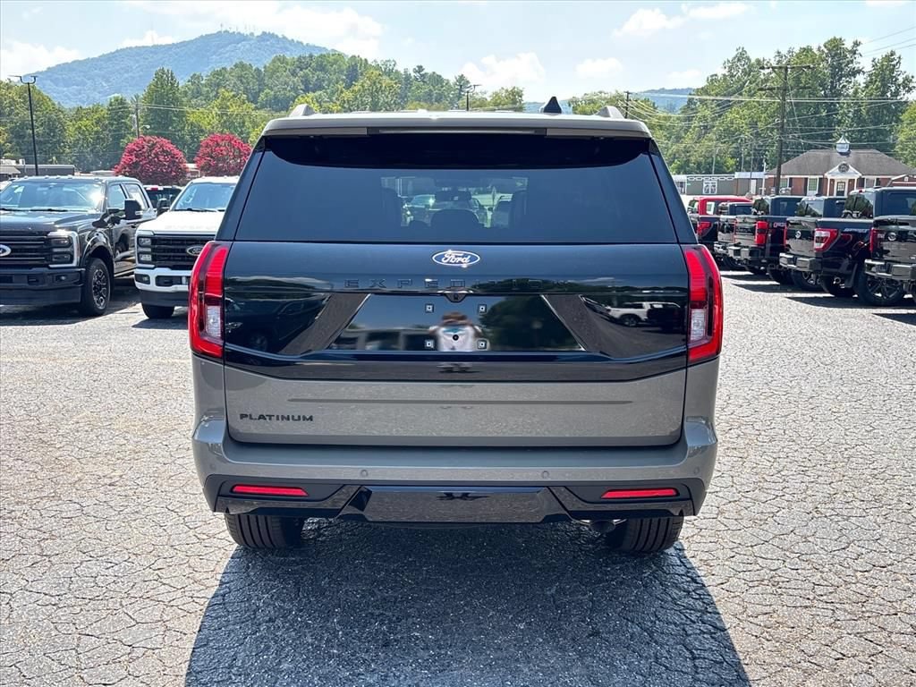 New 2027 Ford Expedition Platinum w/ Stealth Performance Package AWD/4WD image 6