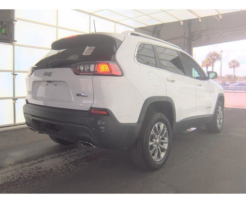 Used 2019 Jeep Cherokee Latitude Plus w/ Trailer Tow Group AWD/4WD image 5