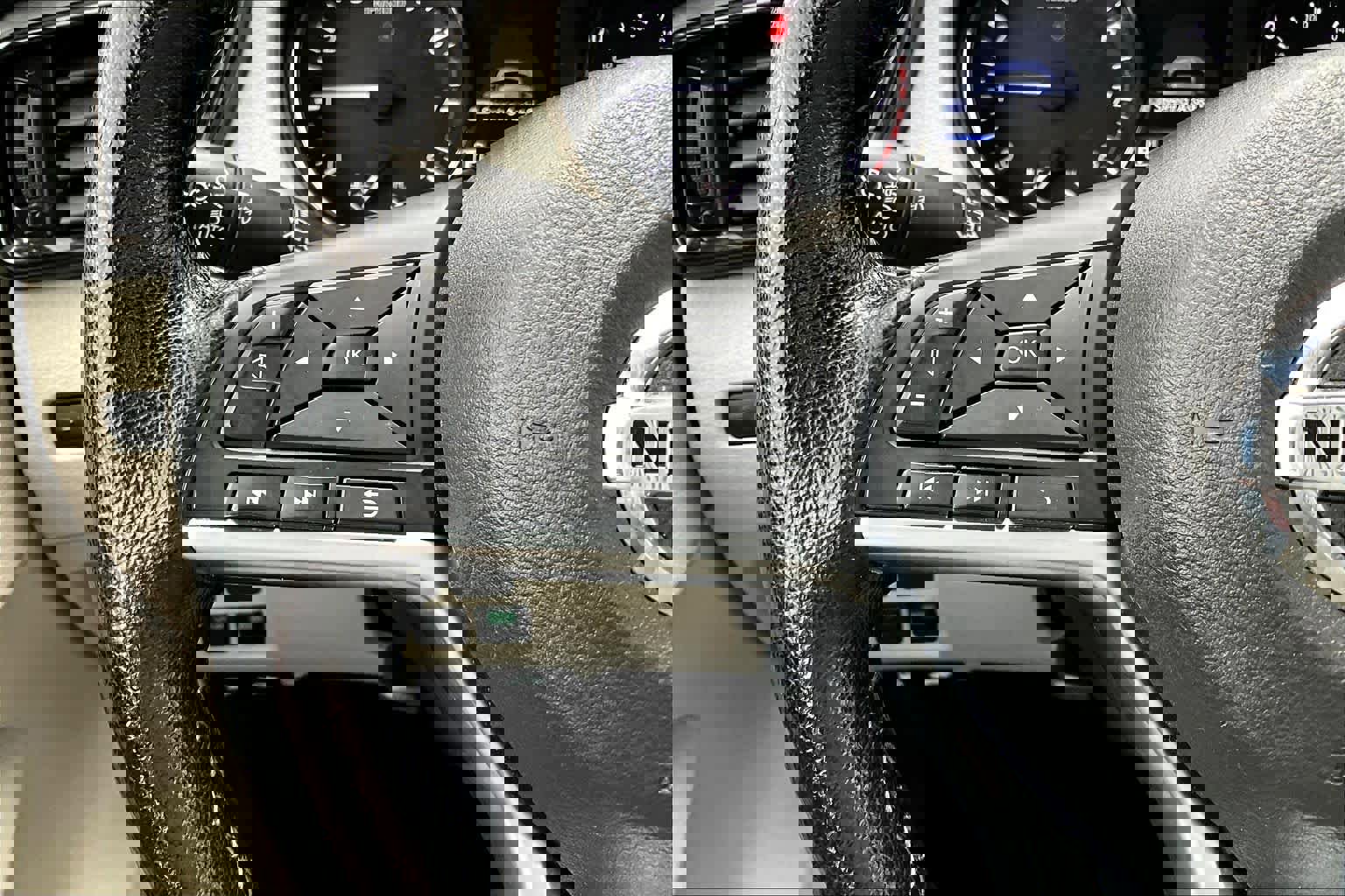 Used 2022 Nissan Rogue Sport SL w/ Premium Package image 24