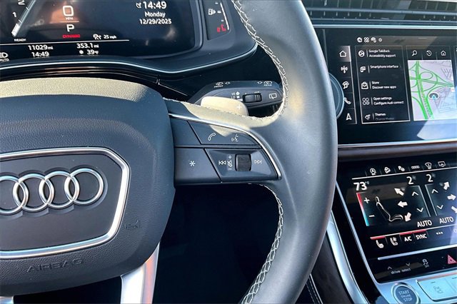 Used 2025 Audi Q8 Prestige w/ Prestige Package image 21