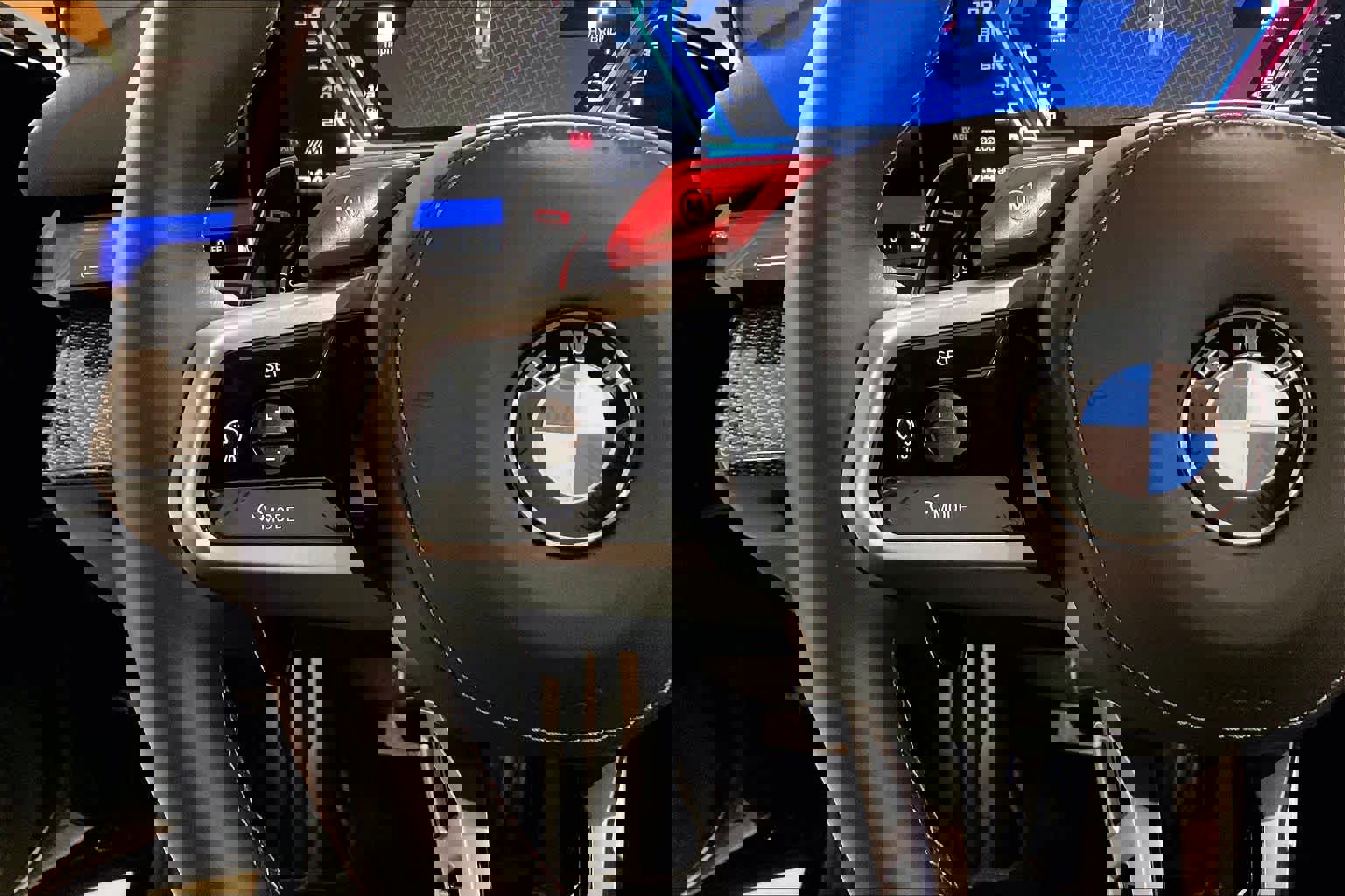 Used 2026 BMW M5 w/ Carbon Package image 22