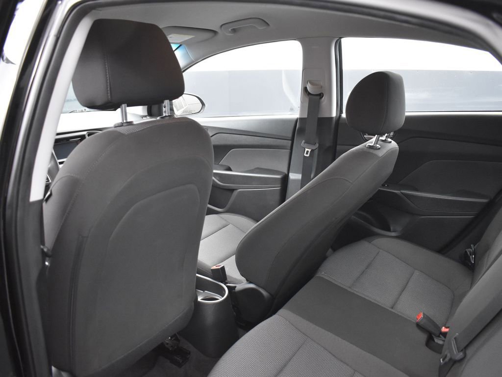 Used 2022 Hyundai Accent SE image 24