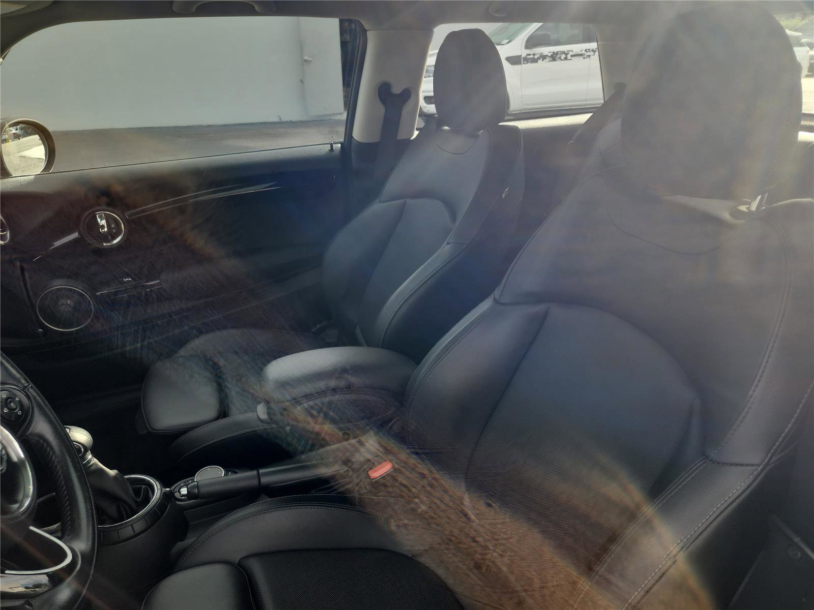 Used 2015 MINI Cooper S image 15