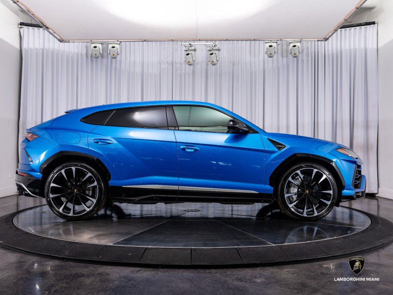 Used 2020 Lamborghini Urus image 14