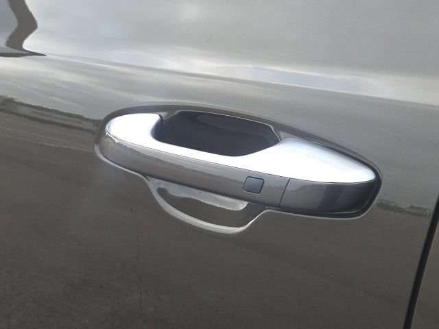 Used 2022 Kia Telluride SX FWD image 23