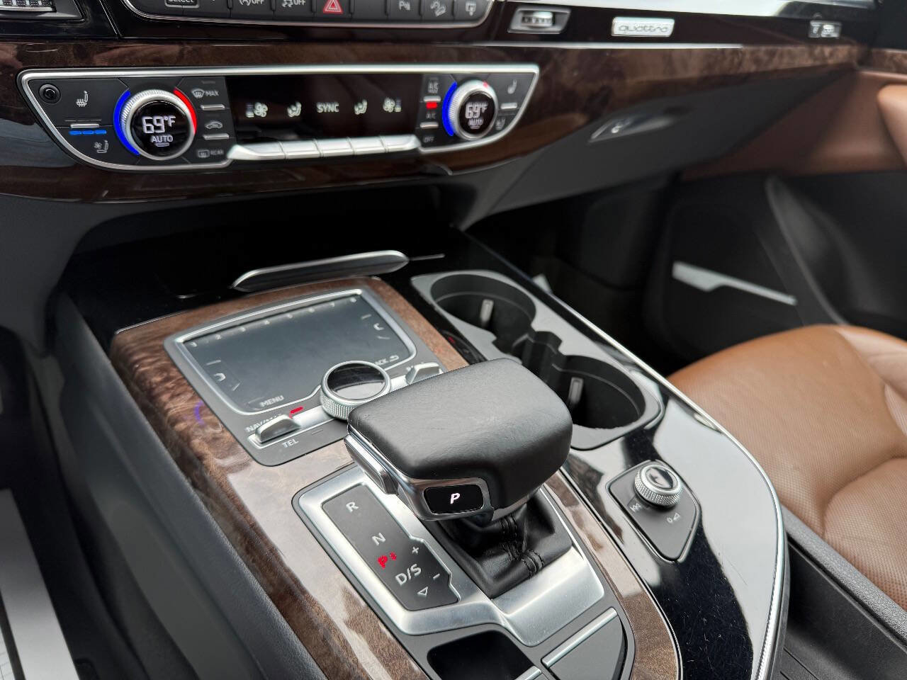 Used 2017 Audi Q7 3.0T Premium Plus image 19