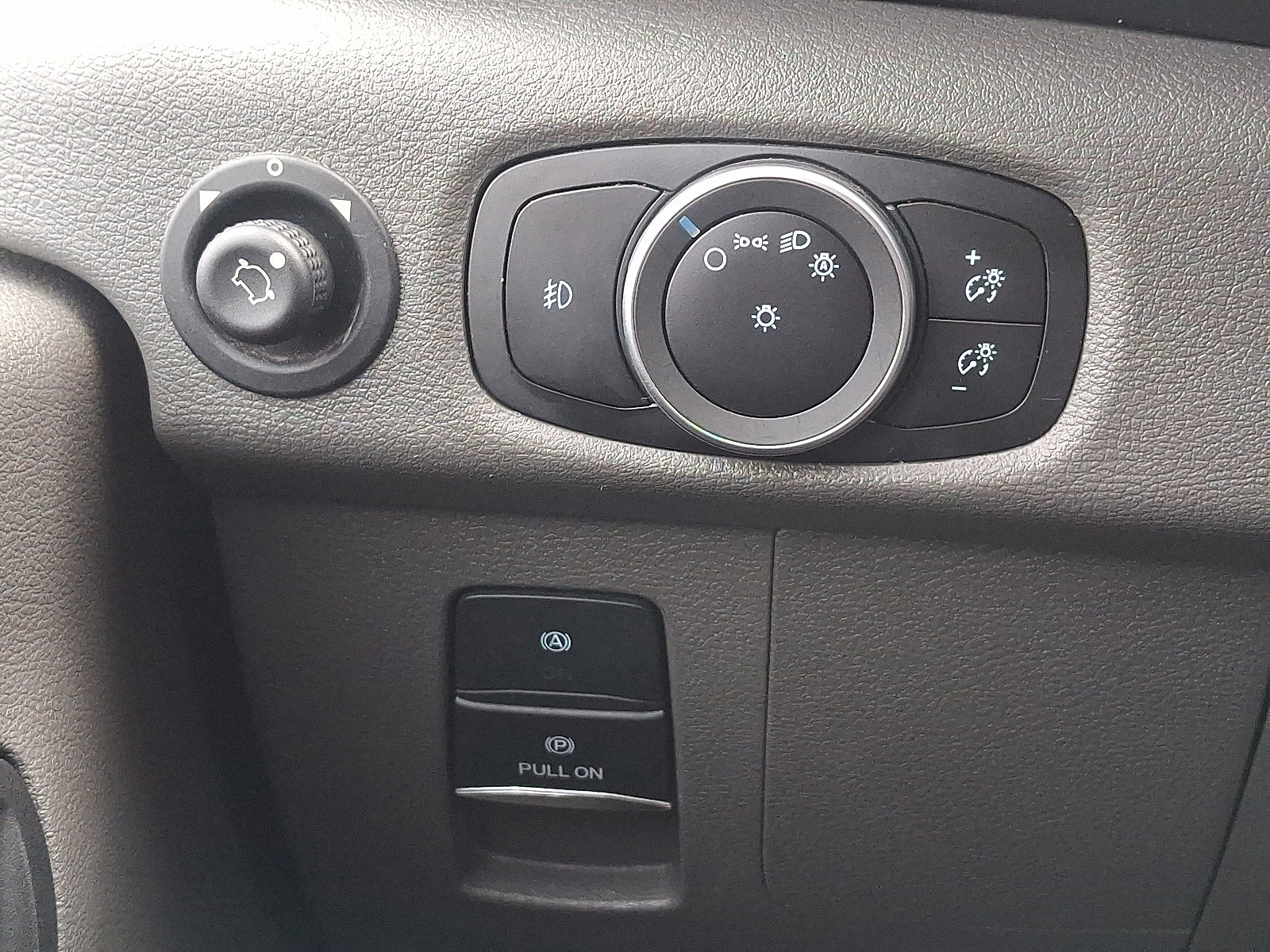 Used 2024 Ford Transit 250 Low Roof w/ Exterior Upgrade Package image 24