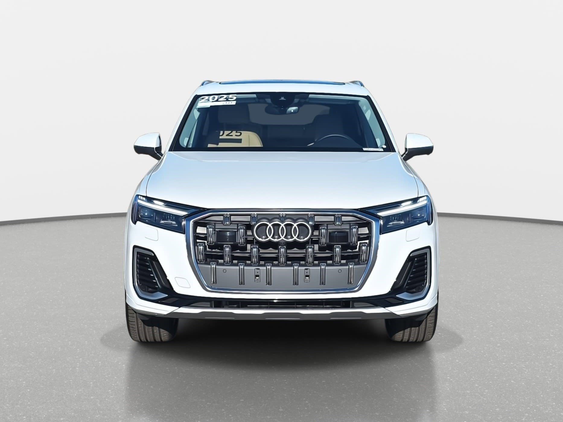 Certified 2025 Audi Q7 2.0T Premium Plus image 2