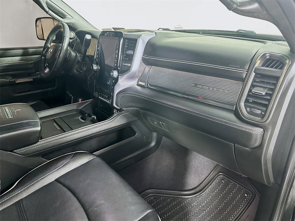 Used 2020 RAM 3500 Limited image 34