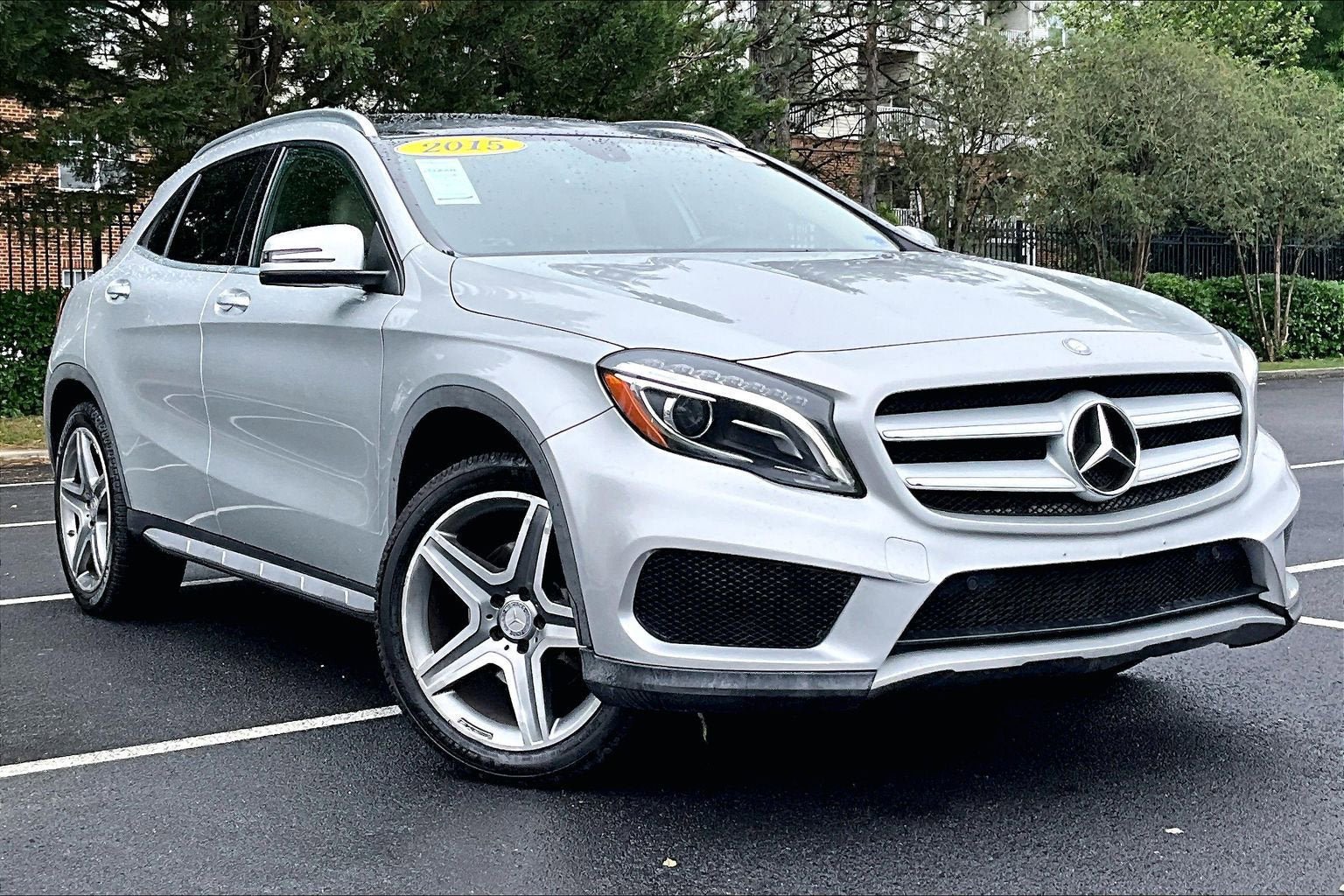 Used 2015 Mercedes-Benz GLA 250 4MATIC image 2