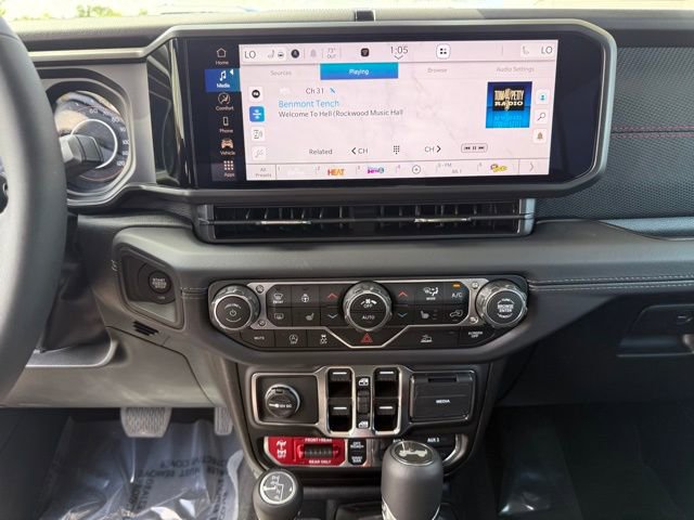 New 2025 Jeep Wrangler Unlimited Rubicon image 21