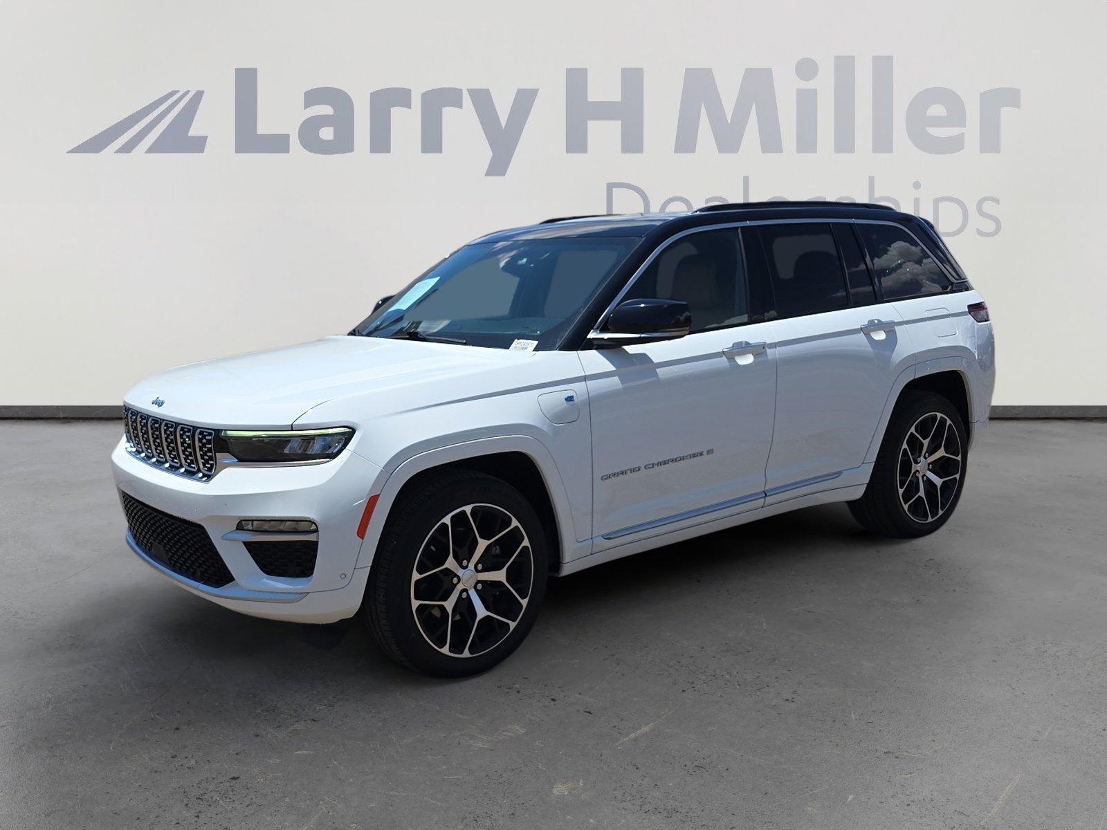 Used 2024 Jeep Grand Cherokee Summit