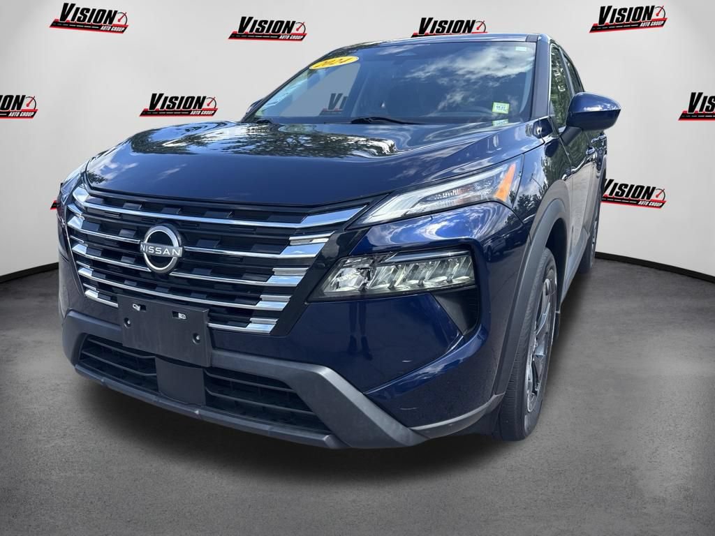 Used 2024 Nissan Rogue SV