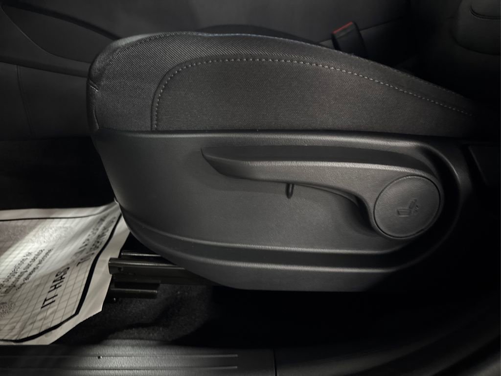 New 2026 Hyundai Tucson SE image 35