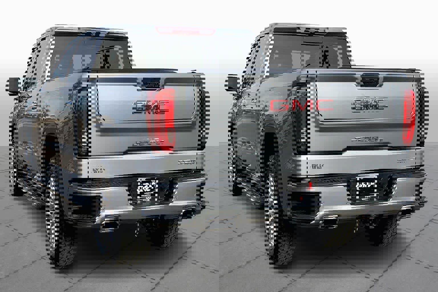 Used 2024 GMC Sierra 1500 Denali w/ Technology Package image 12